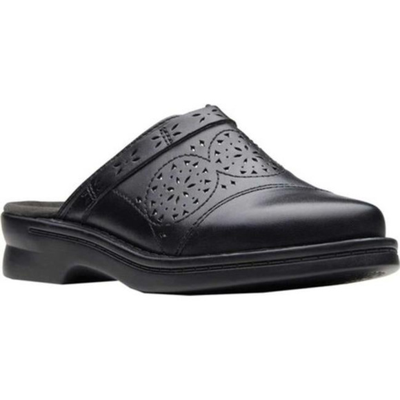 Clarks Shoes - Clarks "Patty Renata" Punched Trim Clog - 9.5